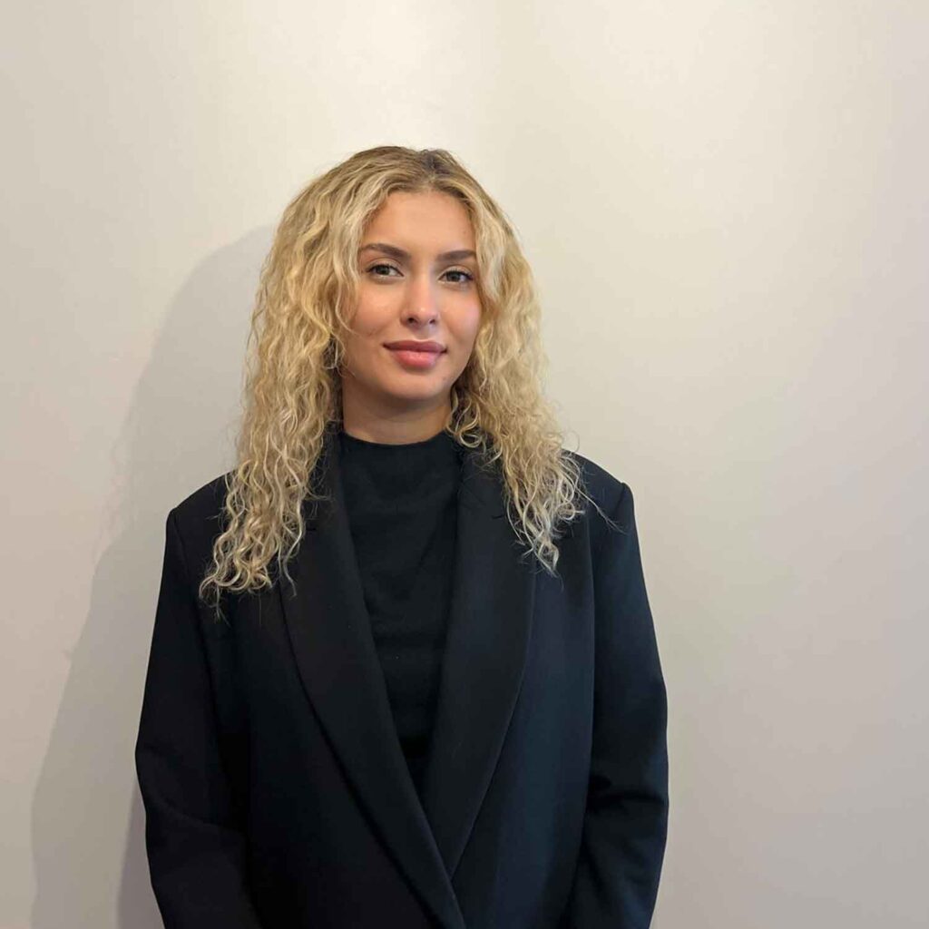 Psikolog Fatma Irmak